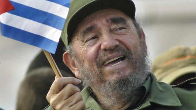Discours de notre secrétaire fédéral au rassemblement en hommage à Fidel Castro (30/11/16) + Historique de Cuba